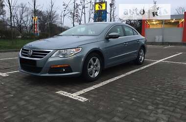 Купе Volkswagen CC / Passat CC 2009 в Киеве