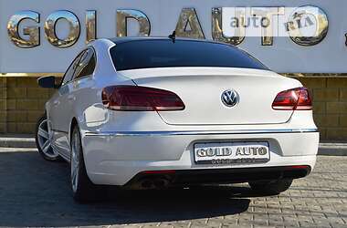 Седан Volkswagen CC / Passat CC 2013 в 
