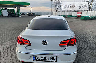 Седан Volkswagen CC / Passat CC 2014 в Мостиске