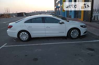 Седан Volkswagen CC / Passat CC 2012 в 