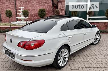 Купе Volkswagen CC / Passat CC 2010 в 
