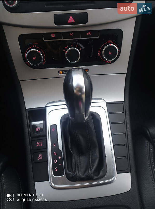 Купе Volkswagen CC / Passat CC 2011 в Одессе