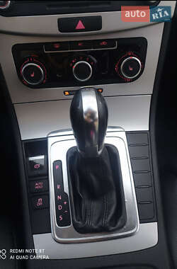 Купе Volkswagen CC / Passat CC 2011 в 