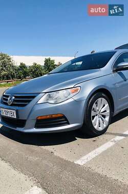 Купе Volkswagen CC / Passat CC 2010 в Киеве