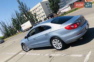 Купе Volkswagen CC / Passat CC 2010 в 