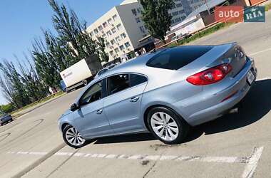 Купе Volkswagen CC / Passat CC 2010 в Киеве