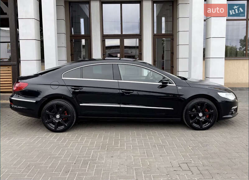Купе Volkswagen CC / Passat CC 2009 в Чернівцях