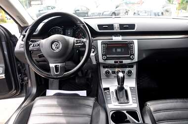 Купе Volkswagen CC / Passat CC 2013 в Львові