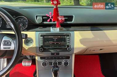 Купе Volkswagen CC / Passat CC 2013 в 