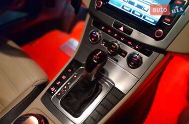 Купе Volkswagen CC / Passat CC 2013 в 