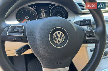 Купе Volkswagen CC / Passat CC 2014 в Білій Церкві