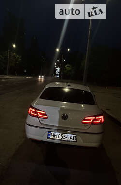 Купе Volkswagen CC / Passat CC 2012 в Николаеве