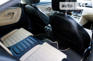 Купе Volkswagen CC / Passat CC 2012 в 