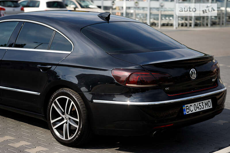 Купе Volkswagen CC / Passat CC 2012 в Львове