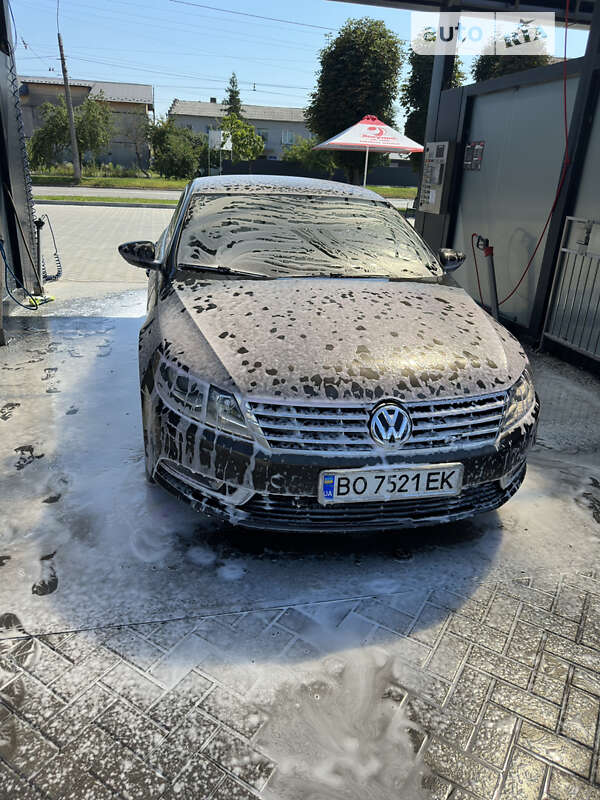 Купе Volkswagen CC / Passat CC 2015 в Івано-Франківську