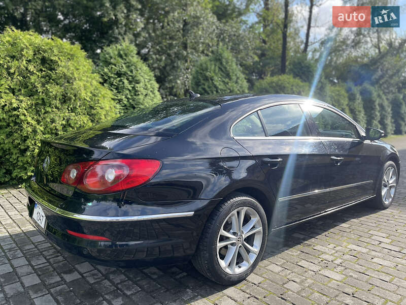 Купе Volkswagen CC / Passat CC 2009 в Самборе