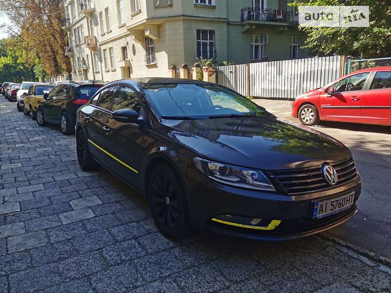 Купе Volkswagen CC / Passat CC 2013 в Киеве