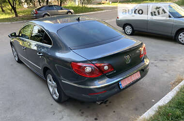 Купе Volkswagen CC / Passat CC 2010 в Переяславі