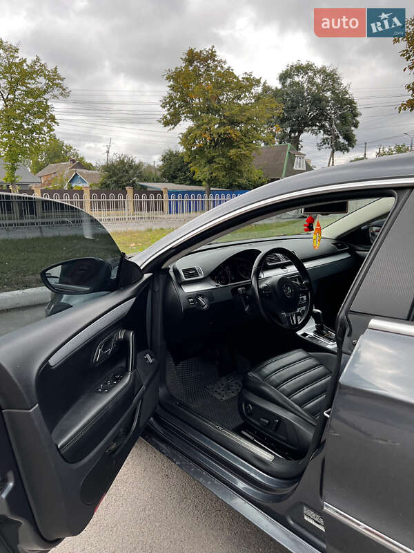 Купе Volkswagen CC / Passat CC 2013 в Вінниці