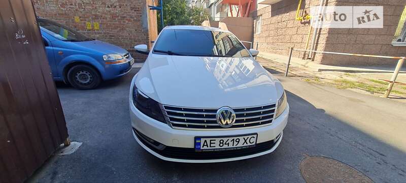 Купе Volkswagen CC / Passat CC 2013 в Дніпрі