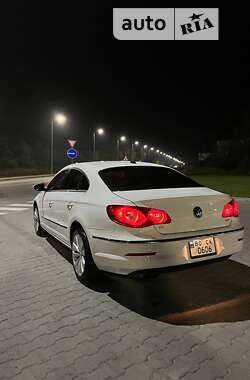 Купе Volkswagen CC / Passat CC 2010 в Тернополі