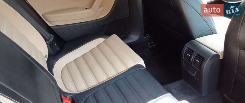 Купе Volkswagen CC / Passat CC 2012 в Львове