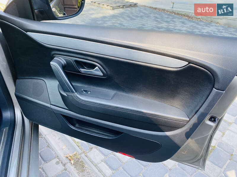 Купе Volkswagen CC / Passat CC 2012 в Харькове