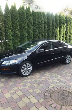 Купе Volkswagen CC / Passat CC 2011 в Львові