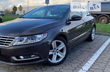 Купе Volkswagen CC / Passat CC 2013 в Чернігові