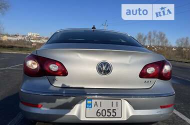 Купе Volkswagen CC / Passat CC 2010 в Бучі