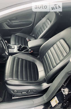 Купе Volkswagen CC / Passat CC 2013 в 