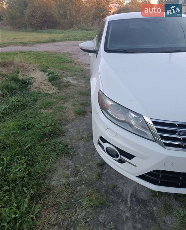 Купе Volkswagen CC / Passat CC 2013 в Львові