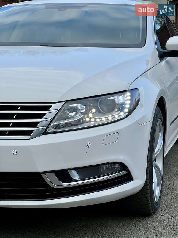 Купе Volkswagen CC / Passat CC 2012 в Измаиле