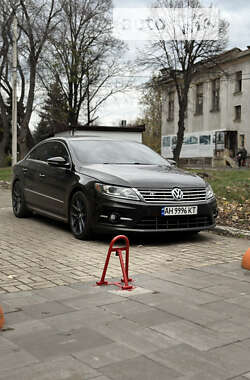 Купе Volkswagen CC / Passat CC 2013 в Покровську