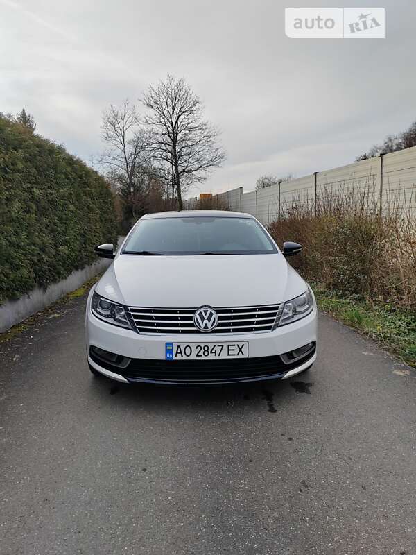 Купе Volkswagen CC / Passat CC 2014 в Мукачевому