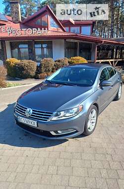 Купе Volkswagen CC / Passat CC 2015 в Львове