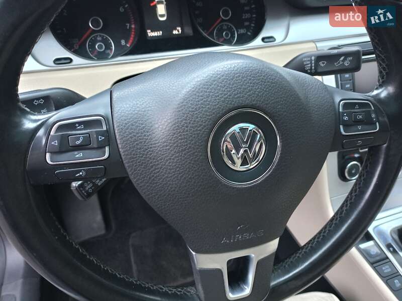 Купе Volkswagen CC / Passat CC 2011 в Конотопе