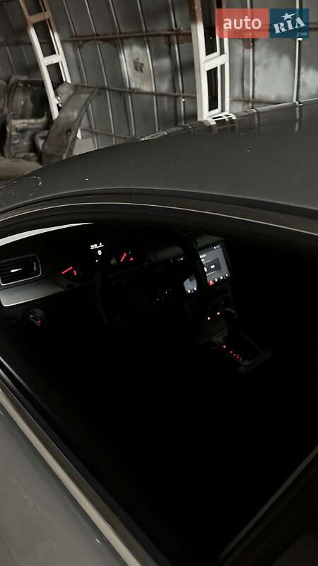 Купе Volkswagen CC / Passat CC 2013 в Полтаве