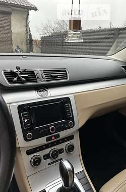 Купе Volkswagen CC / Passat CC 2012 в Тернополе