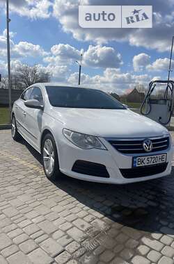 Volkswagen CC / Passat CC 2011