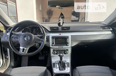 Купе Volkswagen CC / Passat CC 2010 в Житомире
