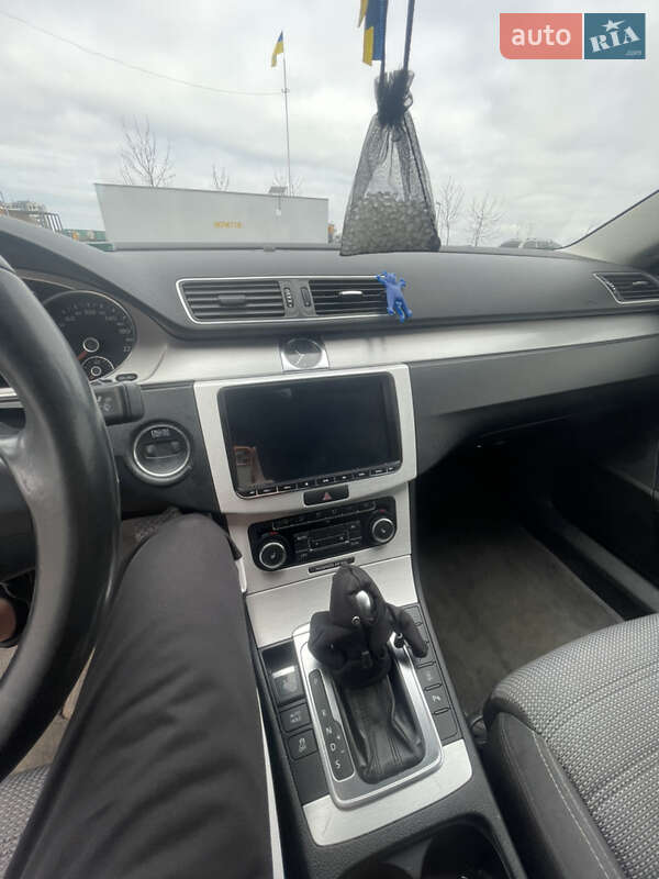 Купе Volkswagen CC / Passat CC 2011 в Черкассах