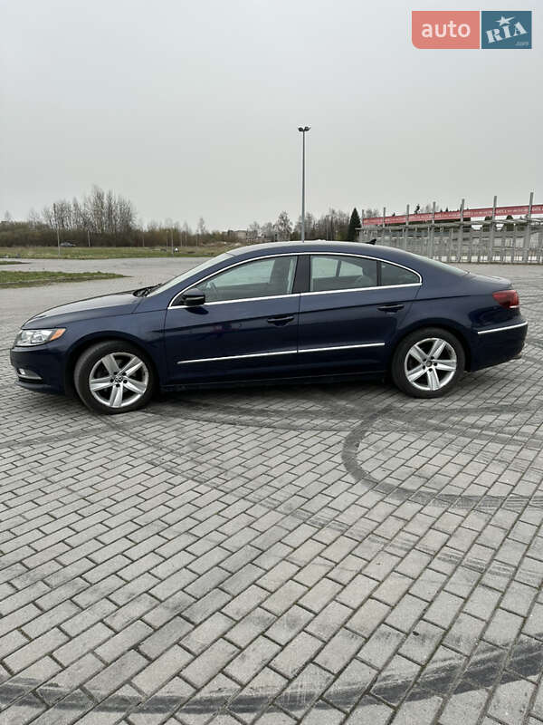 Купе Volkswagen CC / Passat CC 2013 в Львові