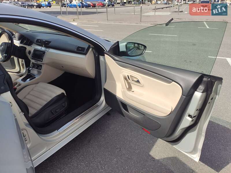 Купе Volkswagen CC / Passat CC 2009 в Киеве фото 17 Купе Volkswagen CC / Passat CC 2009 в Киеве