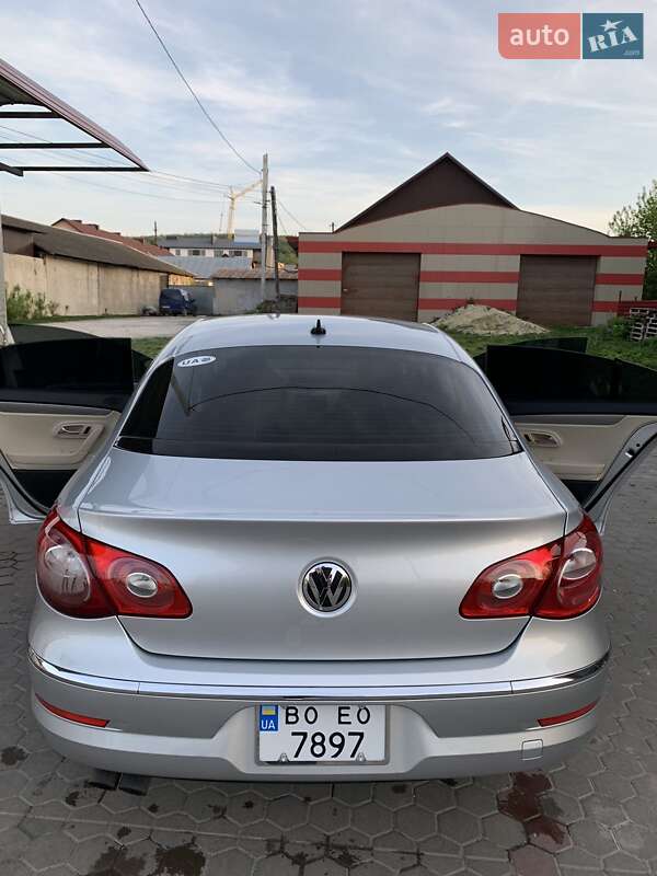 Купе Volkswagen CC / Passat CC 2008 в Кременце