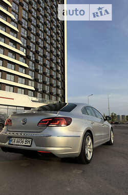 Купе Volkswagen CC / Passat CC 2013 в Киеве