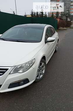 Купе Volkswagen CC / Passat CC 2010 в Тернополе