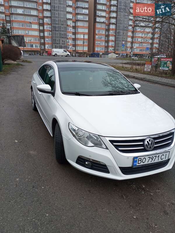Купе Volkswagen CC / Passat CC 2010 в Тернополі
