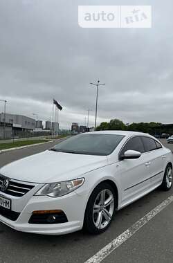 Купе Volkswagen CC / Passat CC 2011 в Киеве