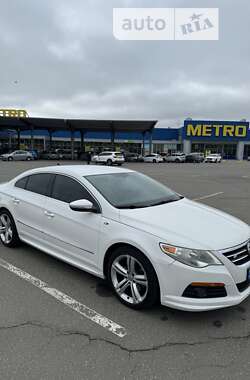 Купе Volkswagen CC / Passat CC 2011 в Киеве